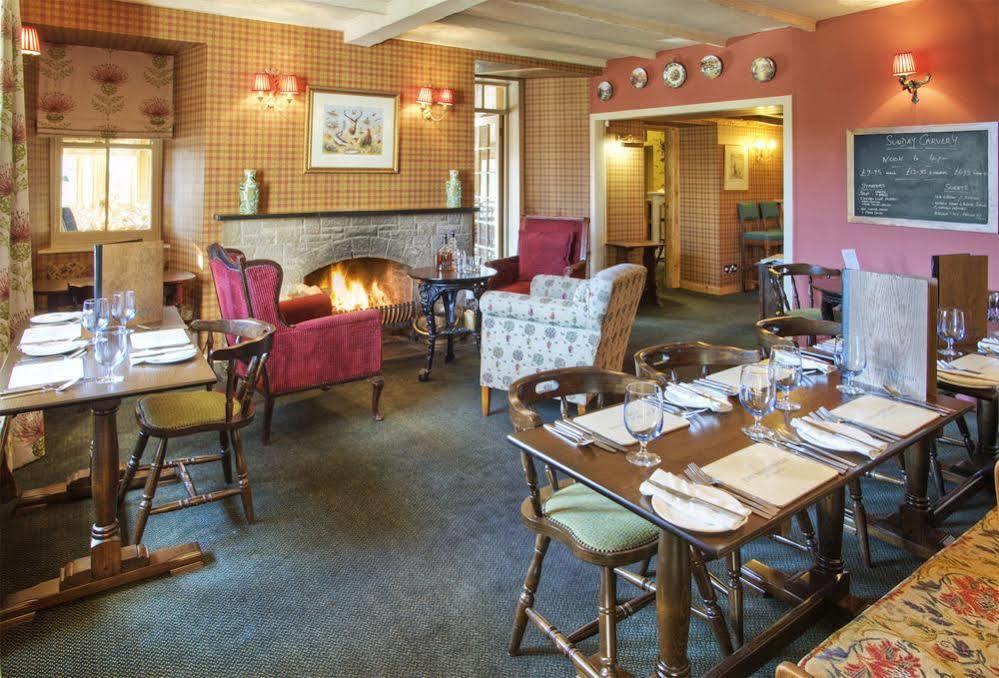 The Wheatsheaf Hotel And Restaurant Swinton  Eksteriør bilde