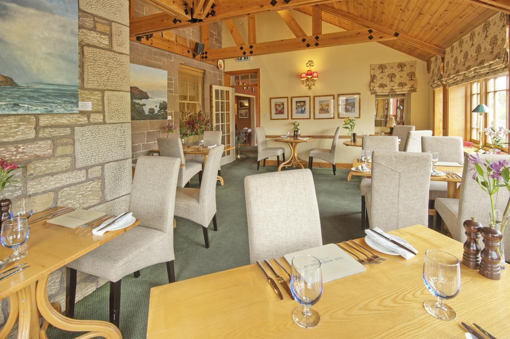 The Wheatsheaf Hotel And Restaurant Swinton  Eksteriør bilde